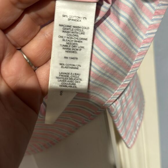 Vineyard Vines Button Down Pink & Blue Size Medium. - Picture 3 of 6